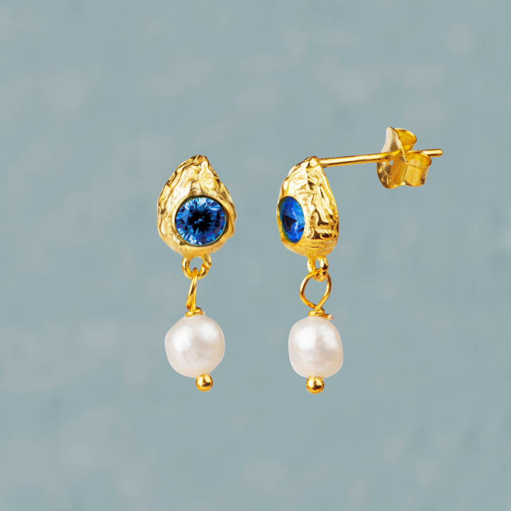 1 x Sparkling Pearls // Medium