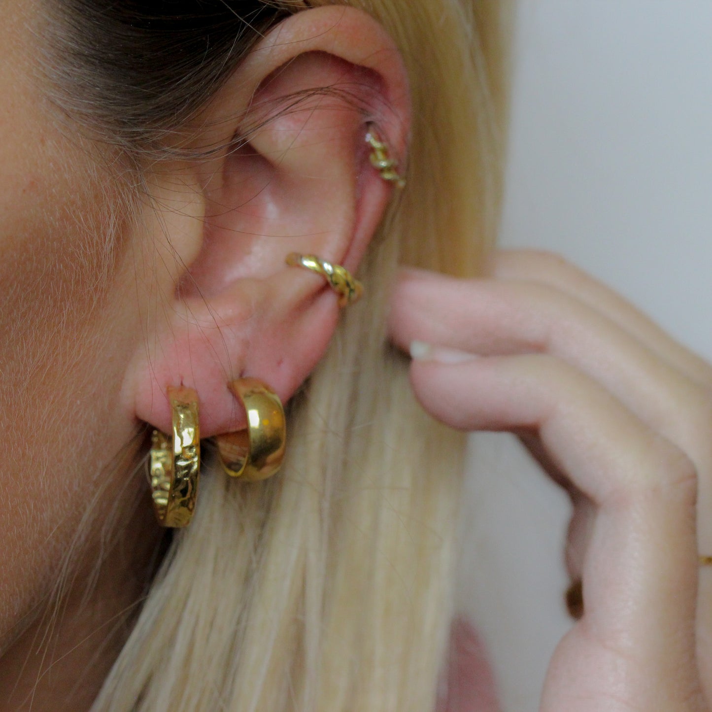 1 x Half Hoops