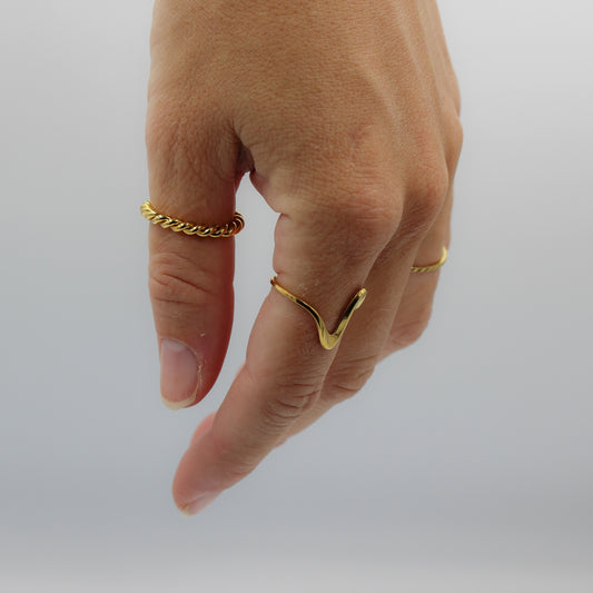 Open Heartbeat Ring
