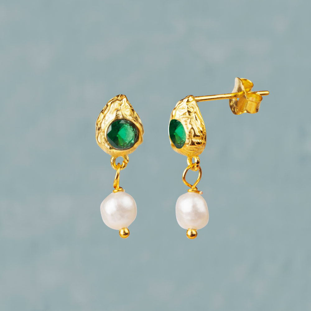 1 x Sparkling Pearls // Medium