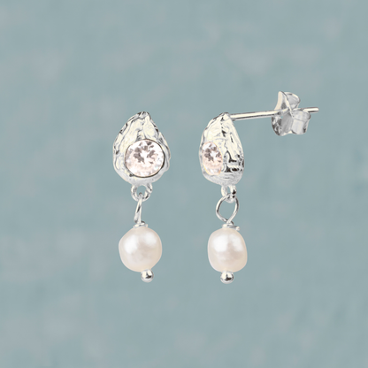 1 x Sparkling Pearls // Medium