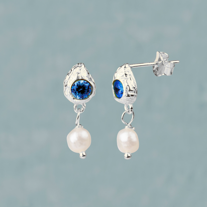 1 x Sparkling Pearls // Medium