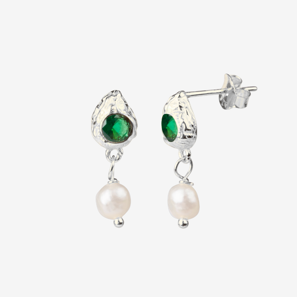 1 x Sparkling Pearls // Medium