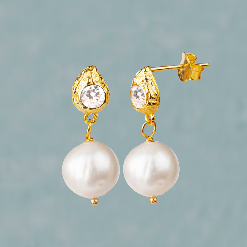 1 x Sparkling Pearls