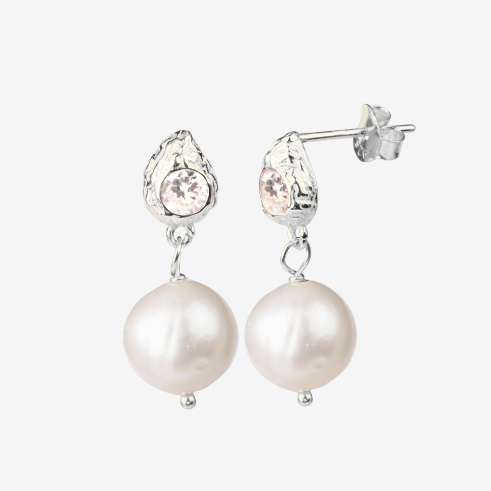 1 x Sparkling Pearls