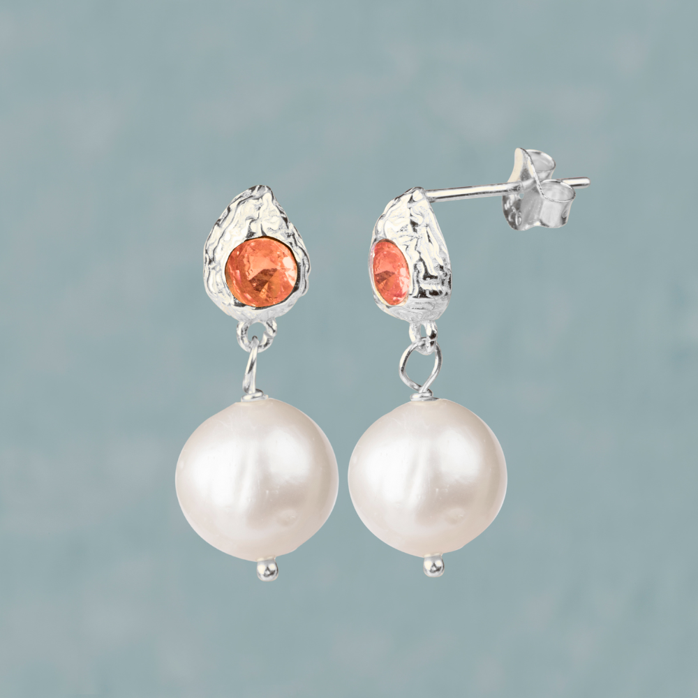 1 x Sparkling Pearls