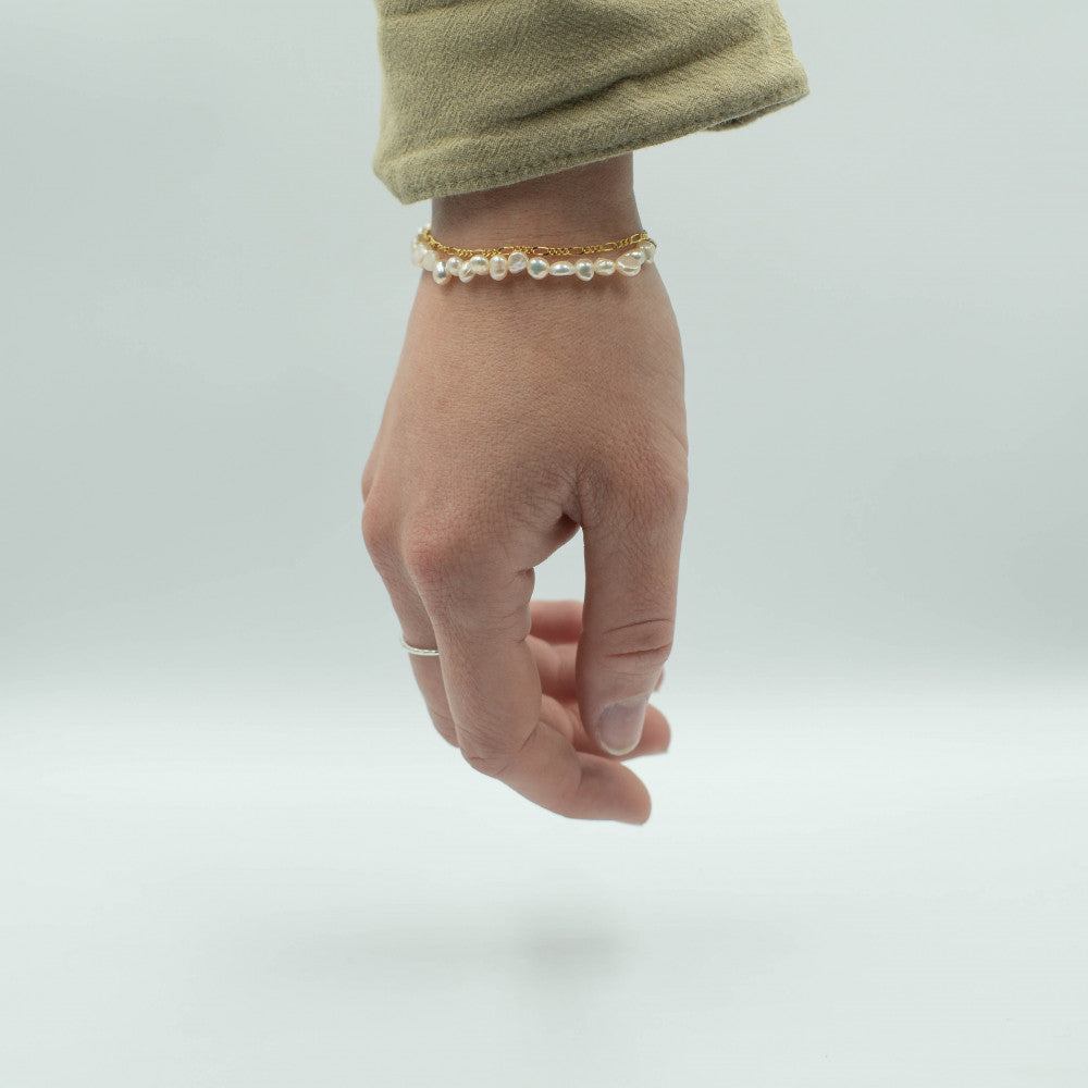 Pearly Bracelet