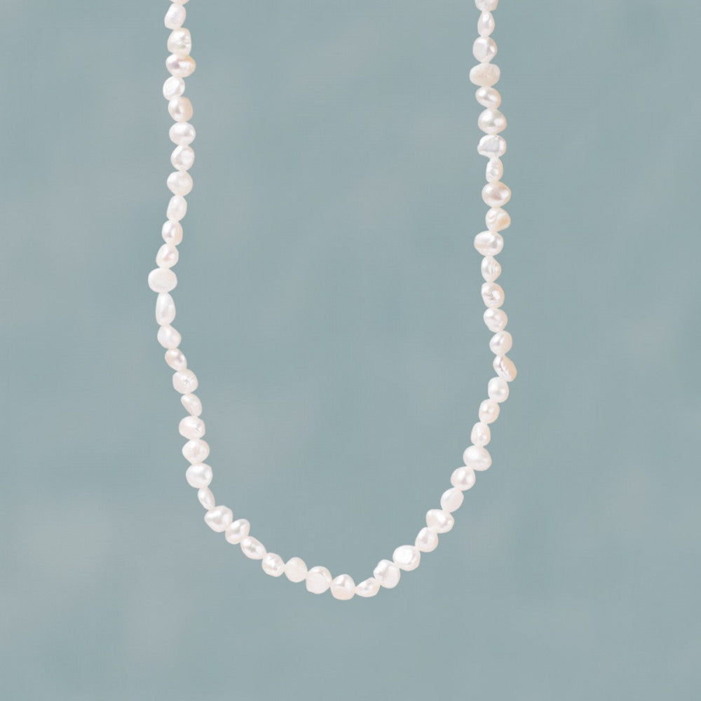 Pearly Necklace (Medium)