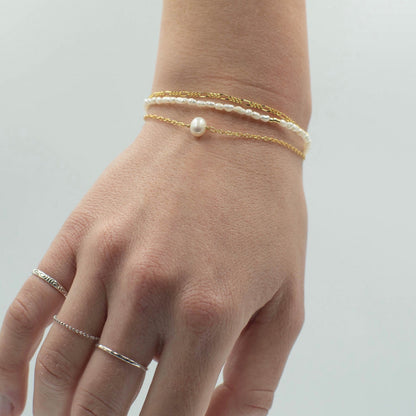 Tiny Pearl Bracelet