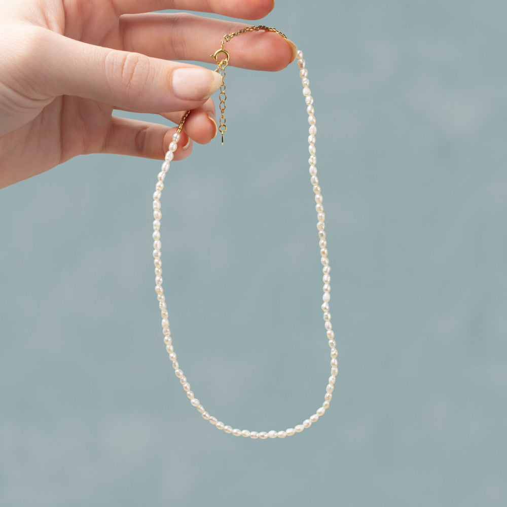 Tiny Pearly Necklace