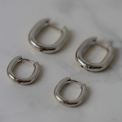 1 x Oval Hoops