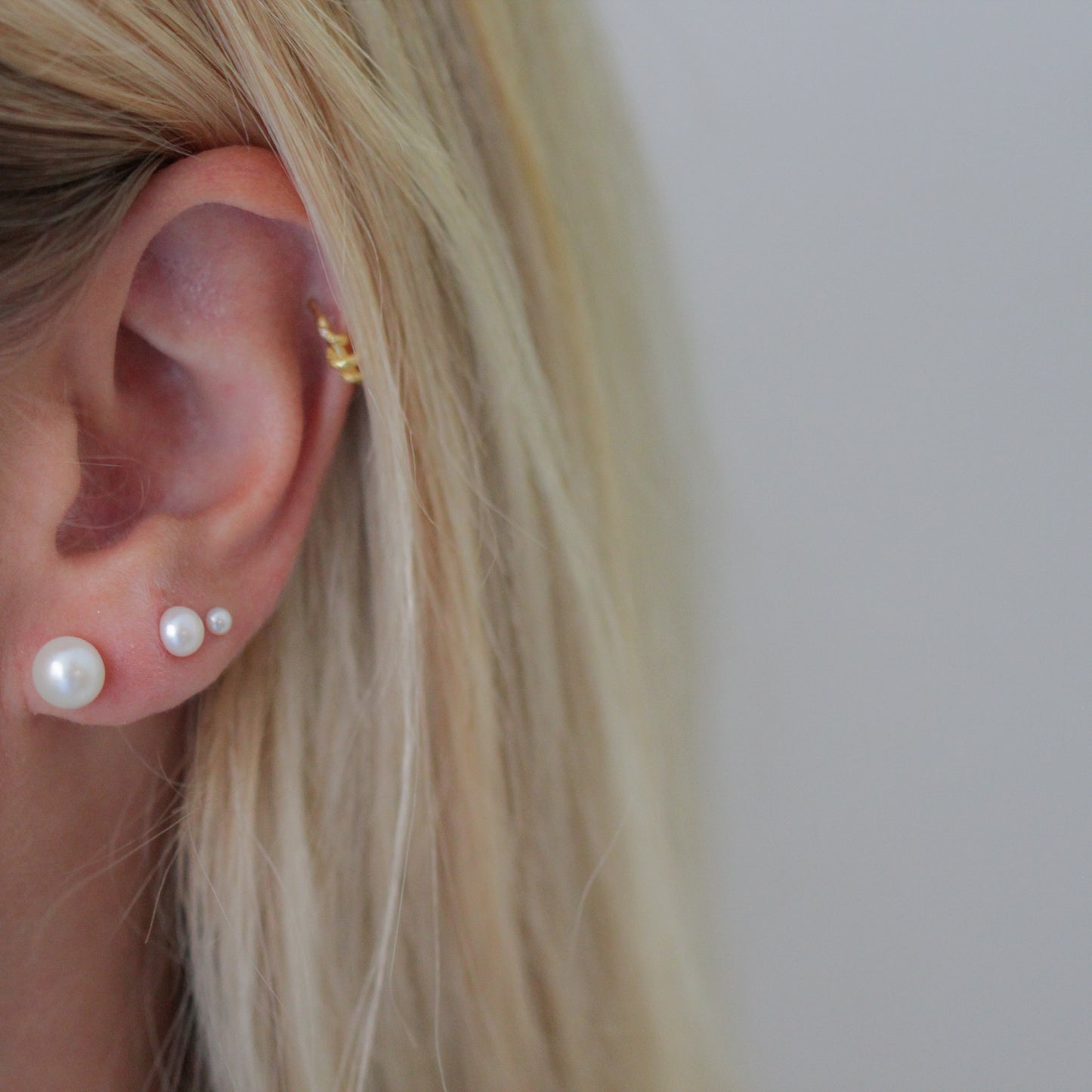 perleøreringe i flere størrelser