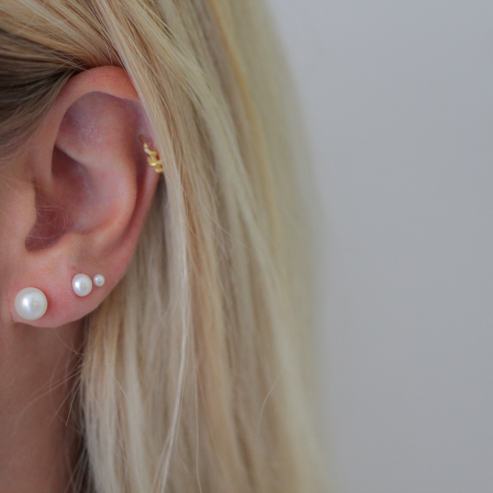 perleøreringe i flere størrelser